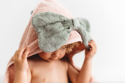 100% Organic Hooded Towel - Rose (With Bow)