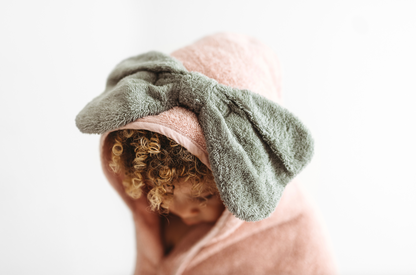 100% Organic Hooded Towel - Rose (With Bow)