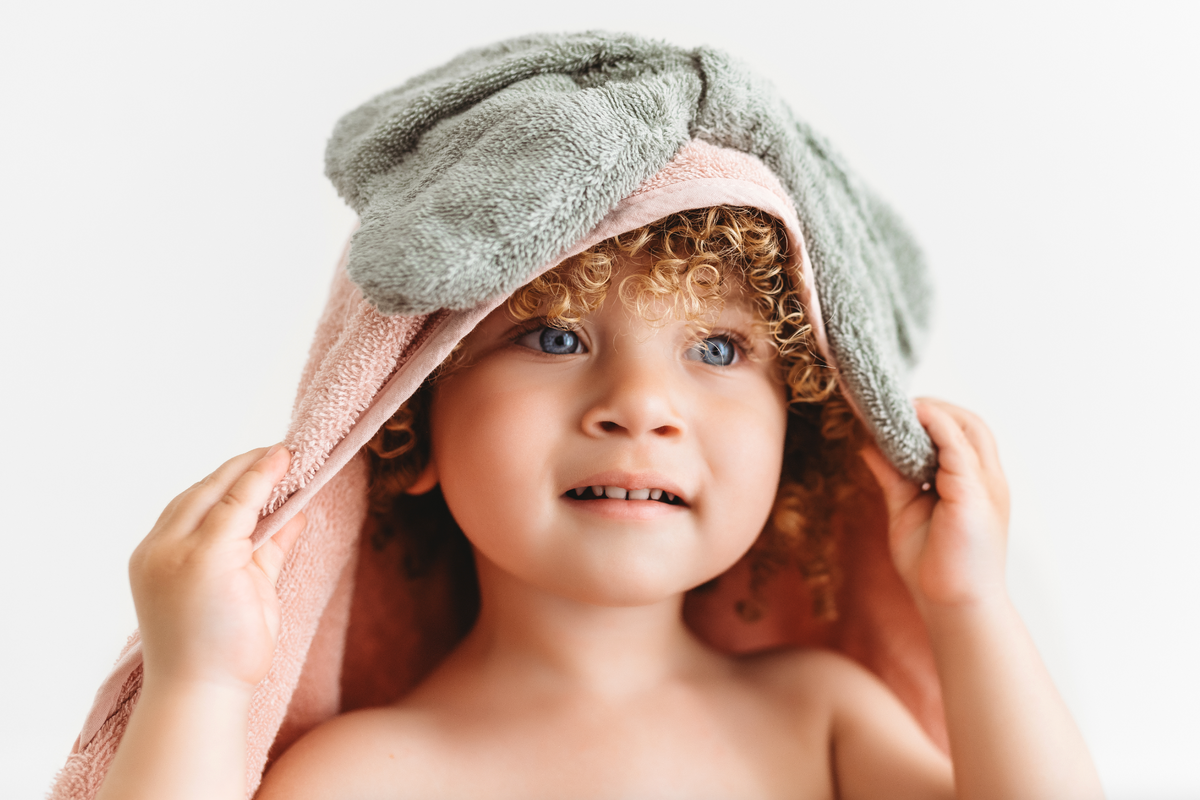 100% Organic Hooded Towel - Rose (With Bow)